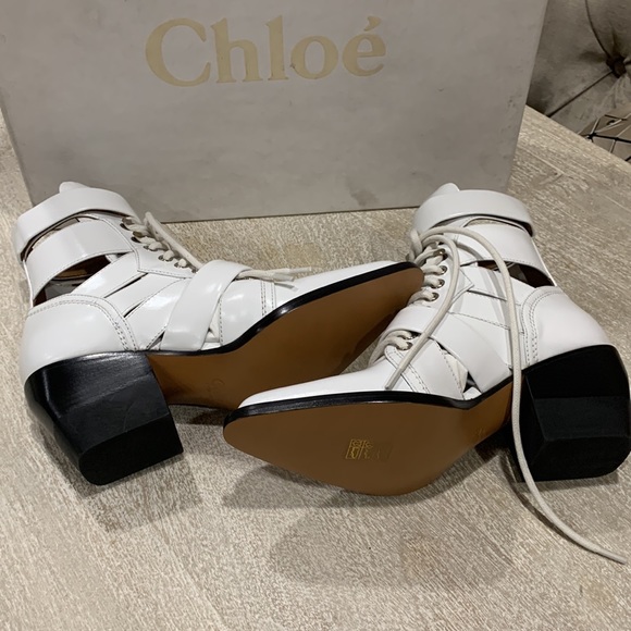- Chloe Rylee leather cut out boots - Picture 7 of 10